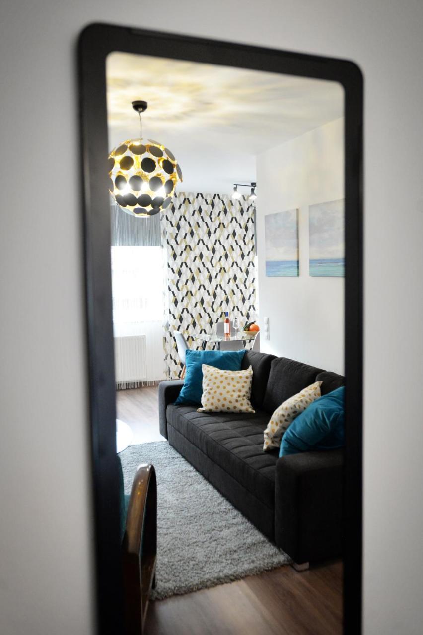One Luxury Suites Eger Buitenkant foto